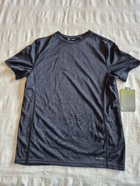 Tek Gear boys Large 14/16 black short sleeve athletic style shirt New